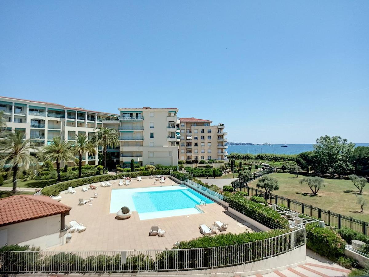 Апартаменты Antibes Les Pins 2 Pieces Vue Mer Piscine Parking Экстерьер фото